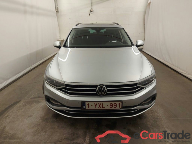 Volkswagen Passat Variant 2.0 TDI 90kW DSG Style Business 5d #5