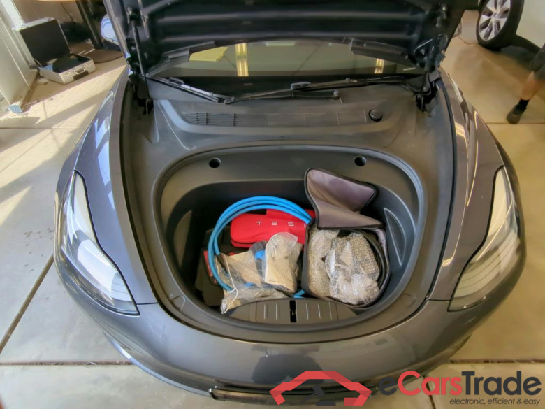 TESLA Model 3 Langstreckenbatt. Allradantrieb Dual Motor 4d 366kW #6