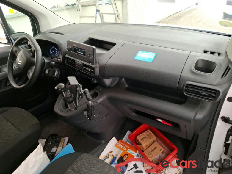 CITROEN Berlingo Van / 2018 / 4P / Fourgonnette Taille XL 950kg BlueHDi 100 S&S BVM Club #5