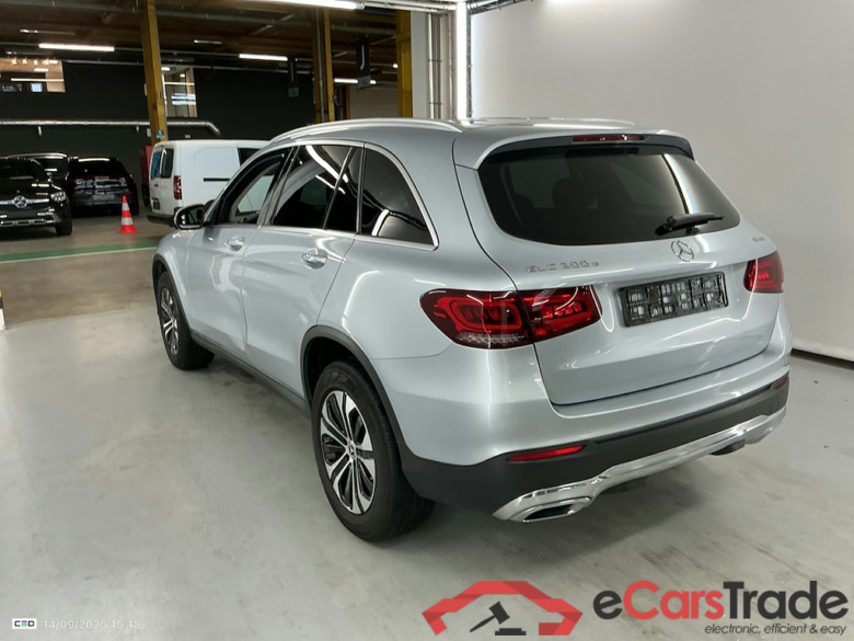 MERCEDES-BENZ GLC 2.0 GLC 300 E PHEV 4MATIC 4WD AUTO #3