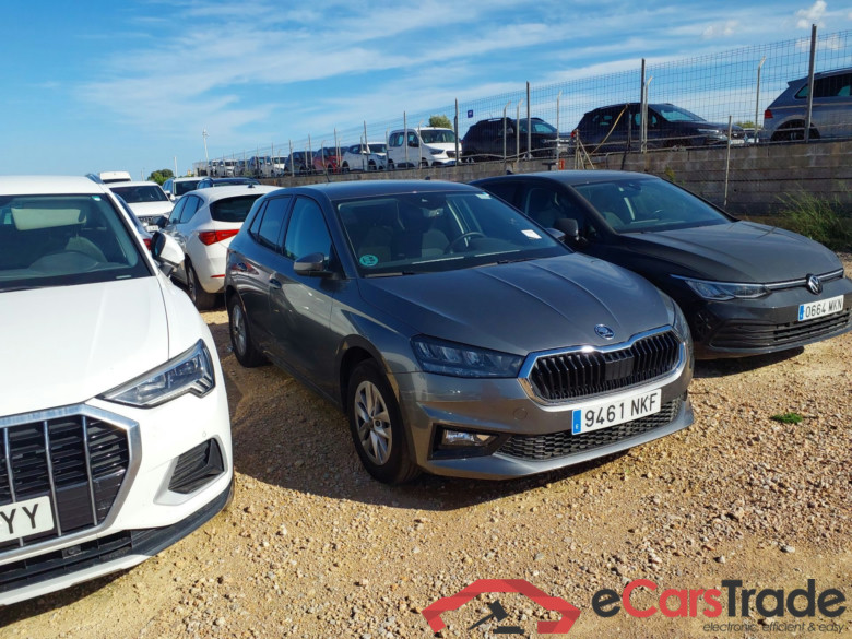 SKODA Fabia 1.0 TSI 70 kW 95 CV manual 5 vel. Selection #1