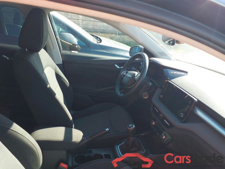 SKODA Fabia 1.0 TSI 70 kW 95 CV manual 5 vel. Selection #3