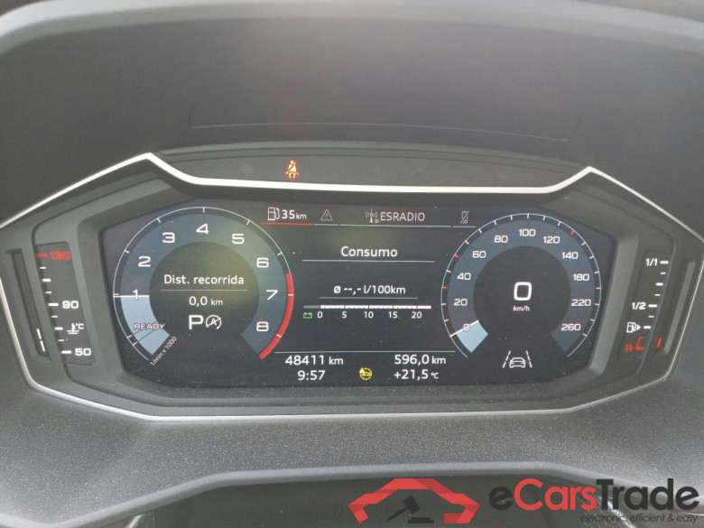 AUDI A1 / 2018 / 5P / berlina con portón Sportback Adrenalin 30 TFSI 81kW S tron(SP) (AC3) #4