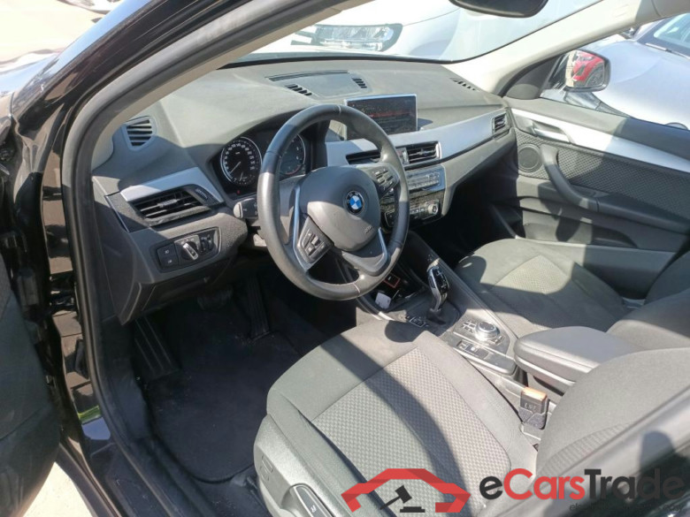 BMW X1 / 2019 / 5P / todoterreno sDrive18dA Corporate #3