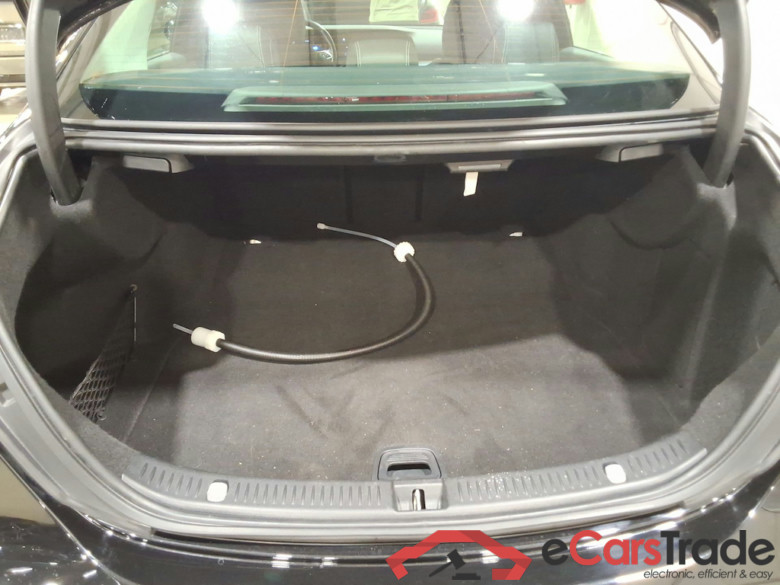 MERCEDES-BENZ E-CLASS BERLINE 1.6 E 200 D BUSINESS SOLUTION AUTO #3