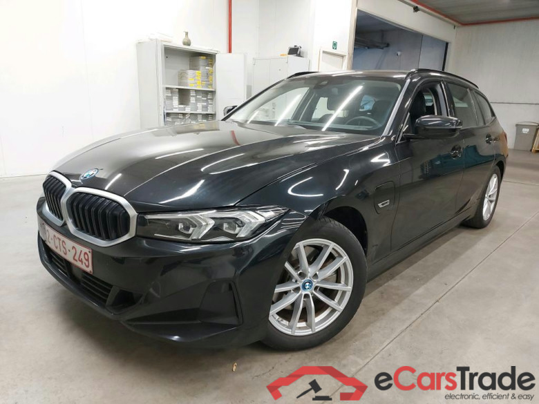 BMW - BMW 3 TOURING 320eA 204PK Pack Driving Assistant Leather * HYBRID *