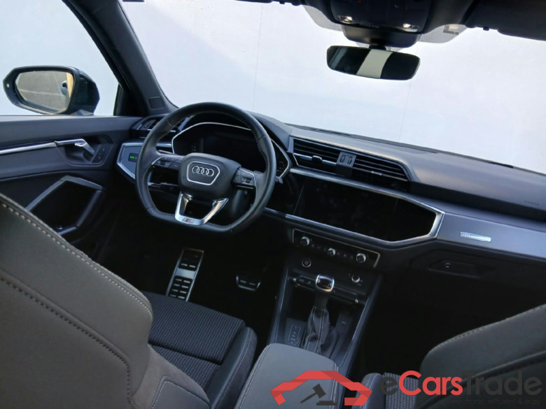 AUDI Q3 Sportback / 2019 / 5P / todoterreno 35 TFSI 110kW(150CV) S tronic Black Line #3