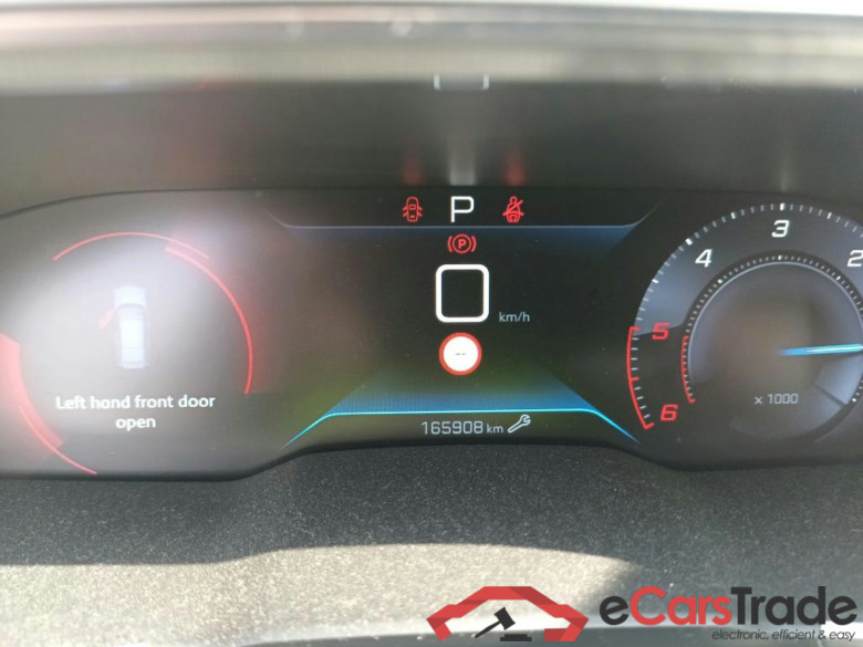PEUGEOT 508 / 2018 / 5P / berlina con portón 5P Business Line BlueHDi 130 EAT8 (AC) #5