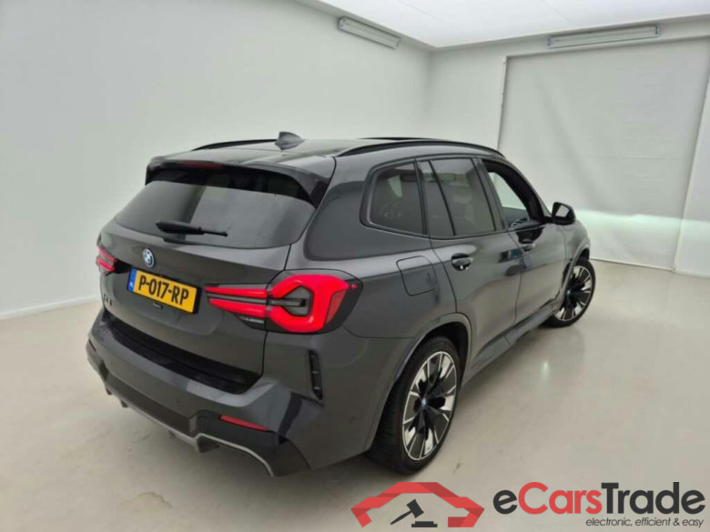 BMW iX3 High Executive 80 kWh #2