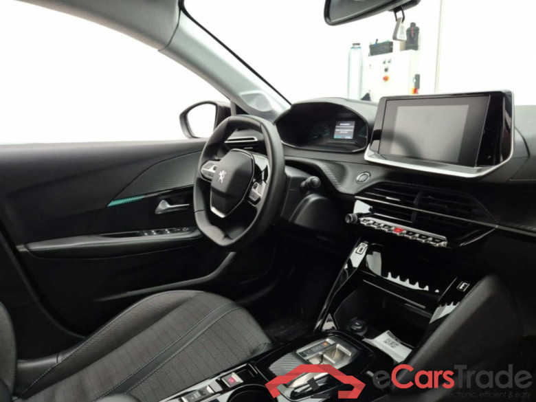 PEUGEOT e-208 Allure 50 kWh #3