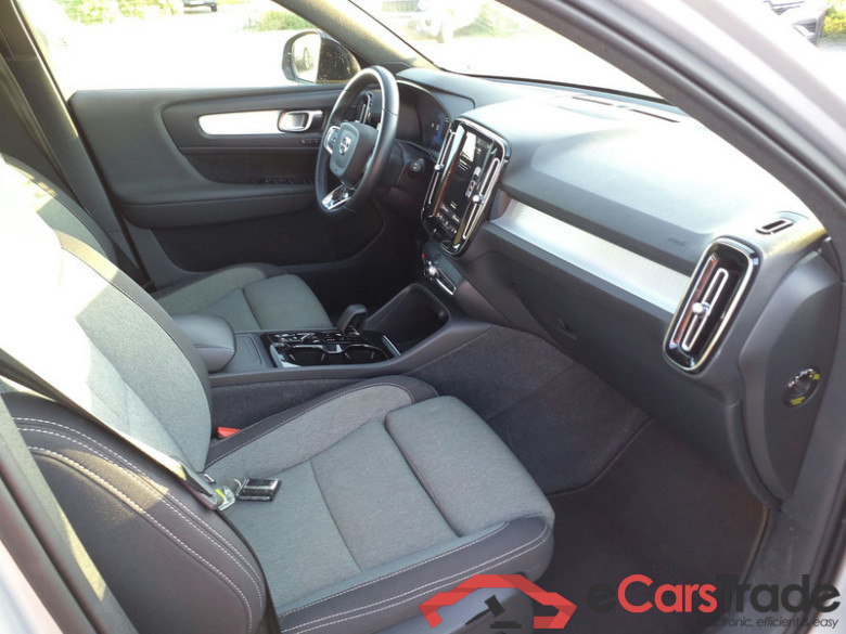Volvo XC40 2.0 B3 Mild-Hybrid Facelift Aut. LED Virtual Harman/Kardon ACC Navi Sport-Seats KeylessGo Camera Klima PDC ... #5