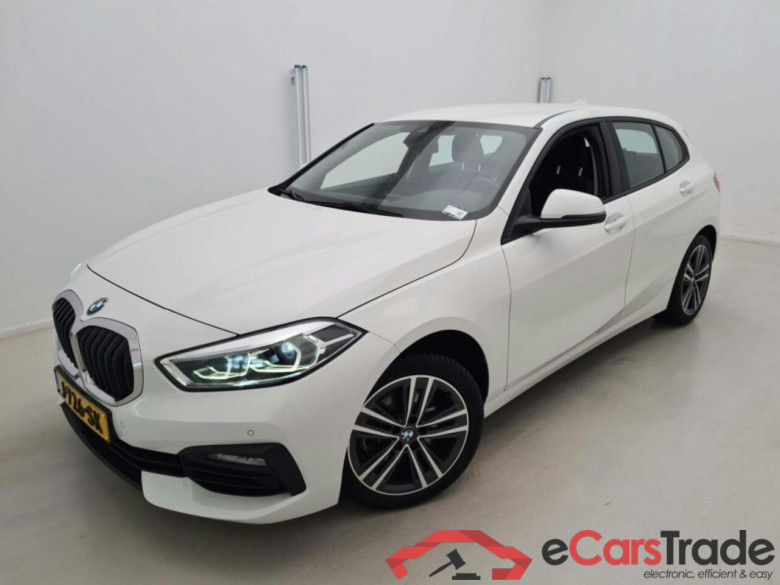 BMW 1-serie 118i Corp. High Executive #1
