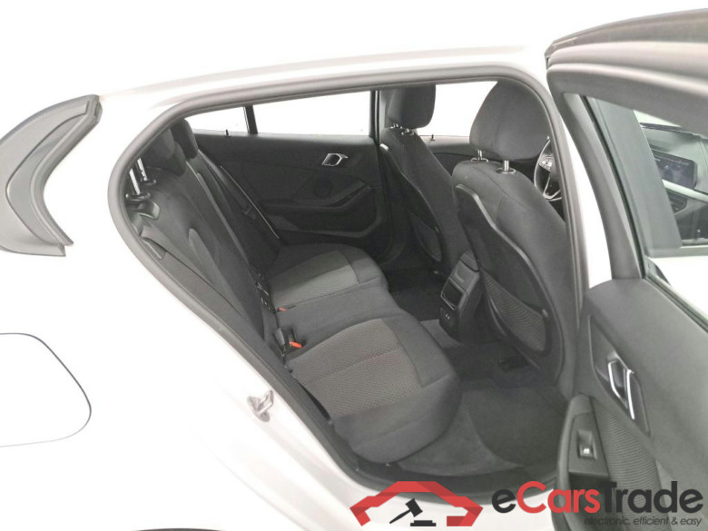 BMW 1 SERIES HATCH 1.5 116I (80KW) #6