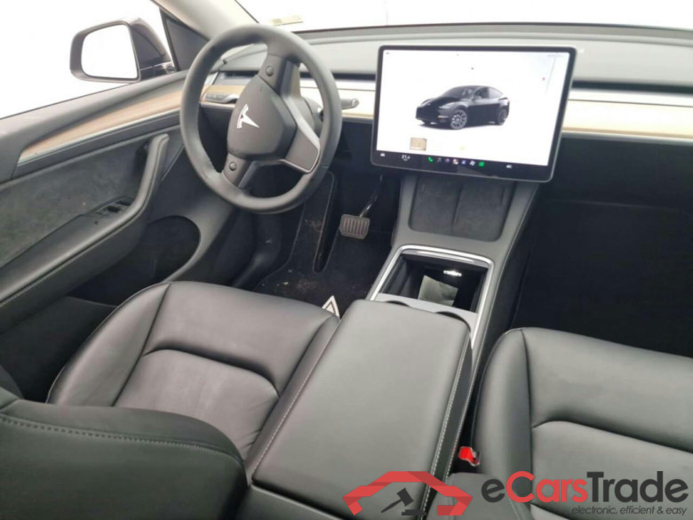 Tesla Model Y RWD Autopilot #3