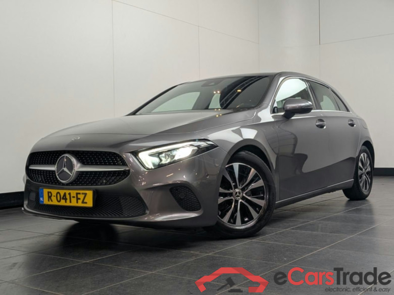 MERCEDES-BENZ A-KLASSE 180 Business Line
