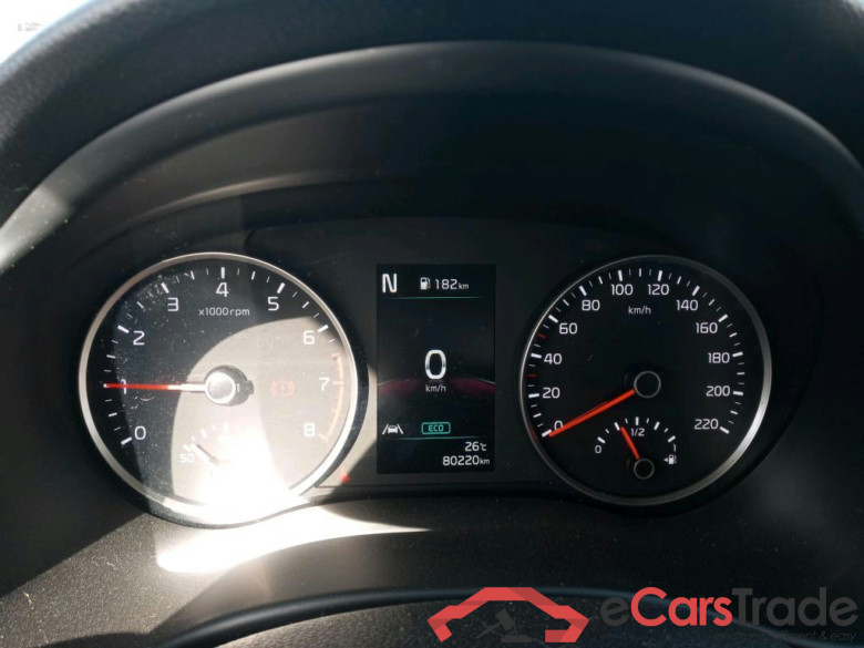 KIA Rio / 2020 / 5P / berlina con portón 1.0 T-GDi 74kW (100CV) MHEV iMT Drive #4