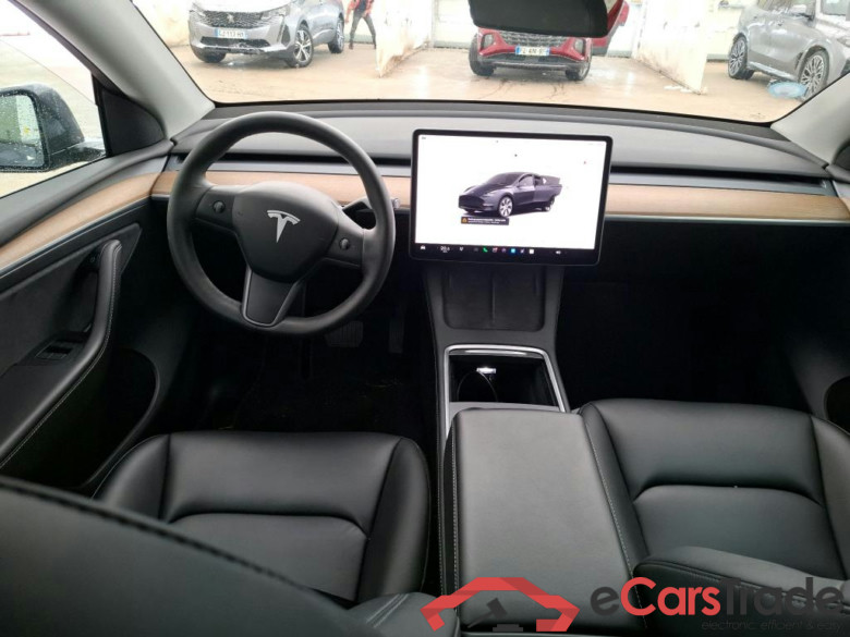 TESLA Model Y 2020 5P SUV Grand Autonomie Dual Motor AWD #6