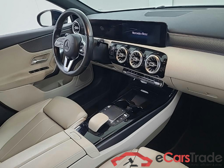 MERCEDES-BENZ A-Klasse Limousine A 180 7G-DCT Business Solution Luxury 4D 100kW #6