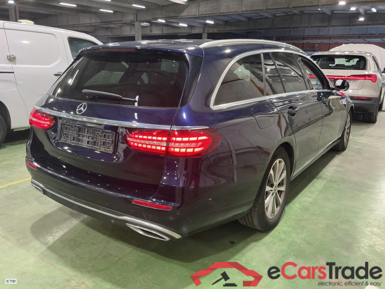 MERCEDES-BENZ E-CLASS BREAK 1.6 E 200 D BUSINESS SOLUTION AUTO #4