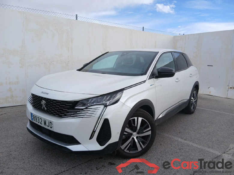PEUGEOT 3008 Hybrid / 2020 / 5P / todoterreno 225 e-EAT8 Allure