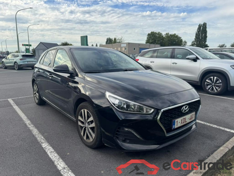 HYUNDAI i30 1.6 CRDi Twist #2
