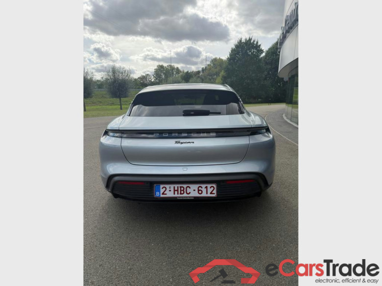 PORSCHE Taycan Sport Turismo #5