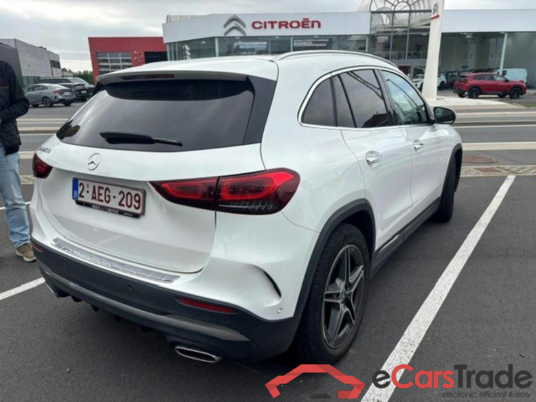 MERCEDES-BENZ GLA (H247) 200 Business Solution #3