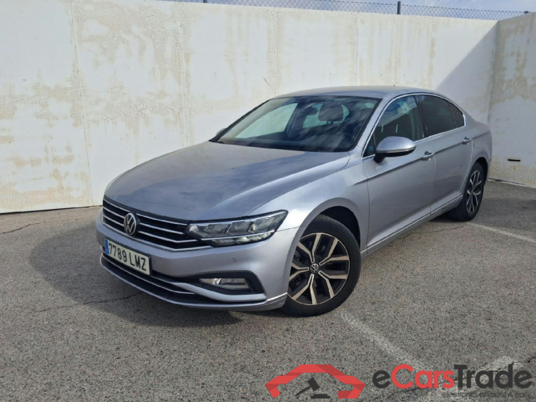 VOLKSWAGEN Passat / 2019 / 4P / sedán Executive 2.0 TDI 110kW (150CV) DSG #1