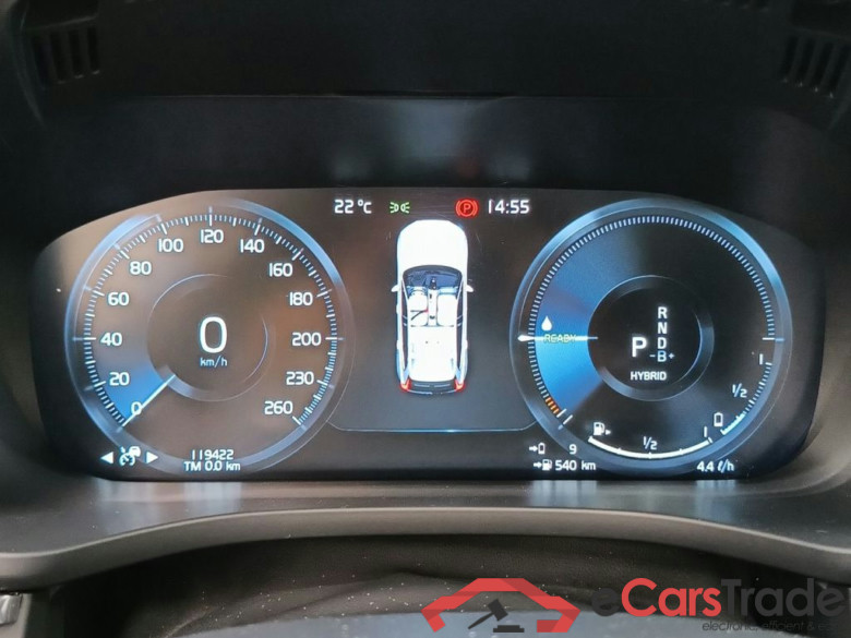 Volvo XC60 T6 Recharge Geartronic R-Design 5d #6