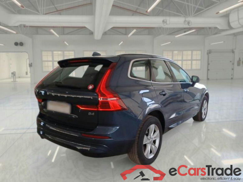 VOLVO XC60 / 2021 / 5P / SUV B4 D automatico Core #2