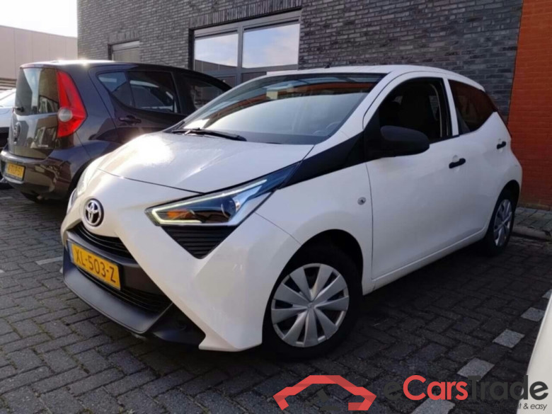 TOYOTA Aygo 1.0 VVT-i x-fun #1