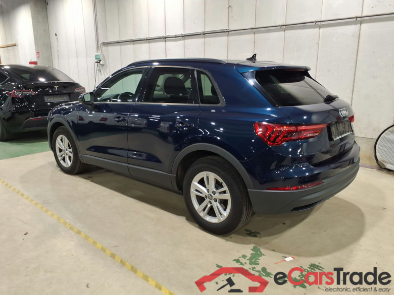 AUDI Q3 DIESEL - 2019 35 TDi Business Edition S tronic #2