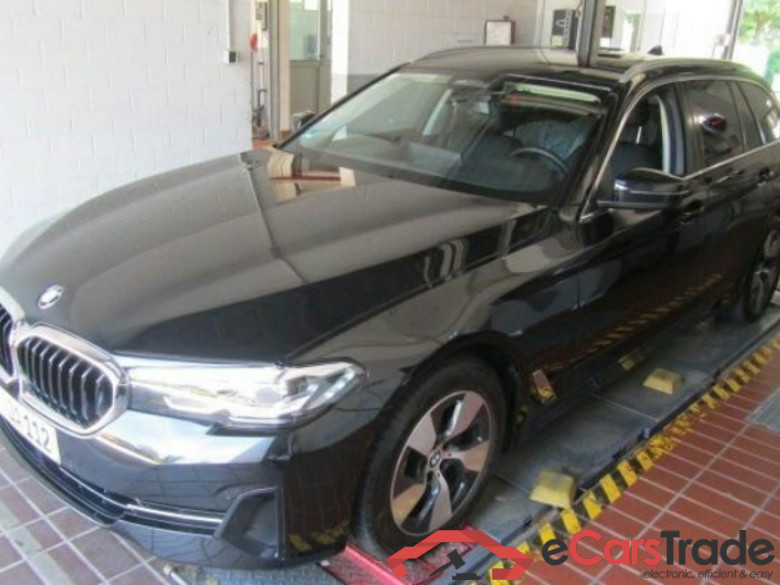 Baureihe 5 Touring 520 d 2.0 140KW AT8 E6d