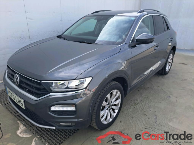 VOLKSWAGEN T-Roc / 2017 / 5P / todoterreno Advance 2.0 TDI 110kW (150CV) DSG (AC2) #1