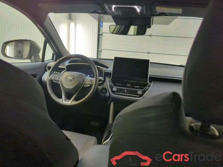 TOYOTA Corolla Cross Hybrid 140 Active #3