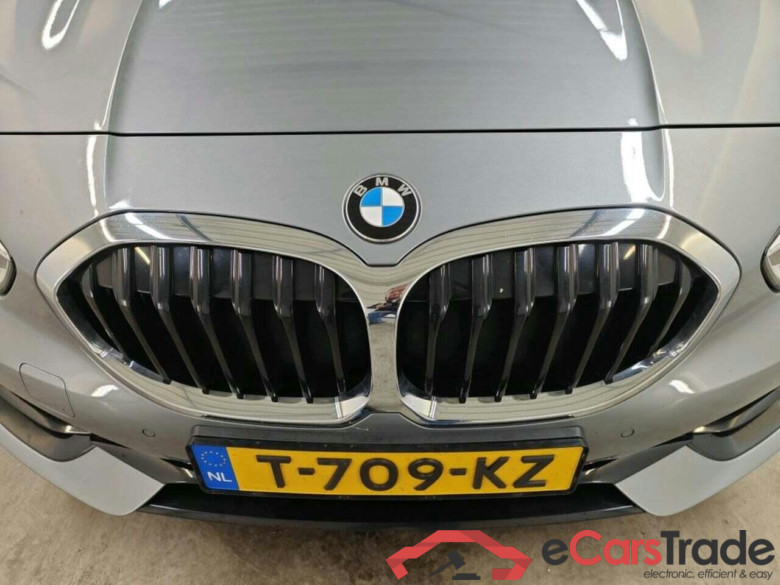 BMW 1-serie 118i Intro Ed. #4