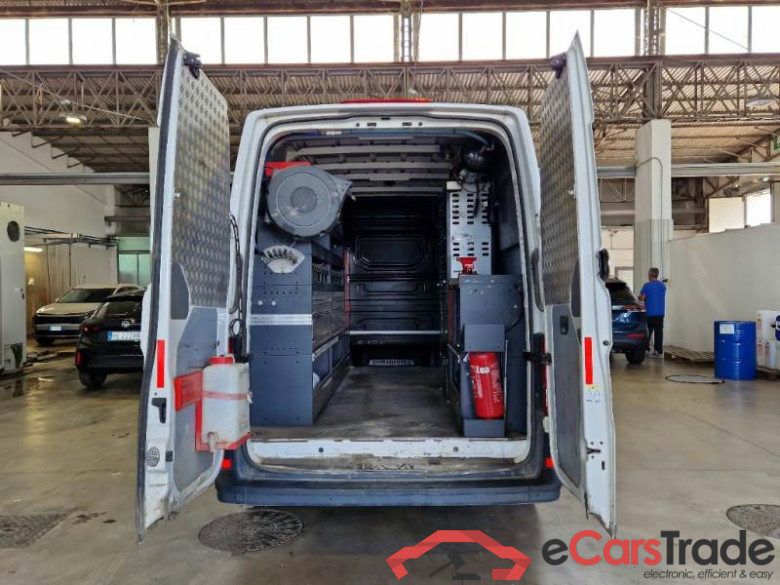 VOLKSWAGEN CRAFTER / 2017 / 4P / FURGONE 50 L3H3 2.0 BITDI RUOTE GEMEL 130KW BUS. #6