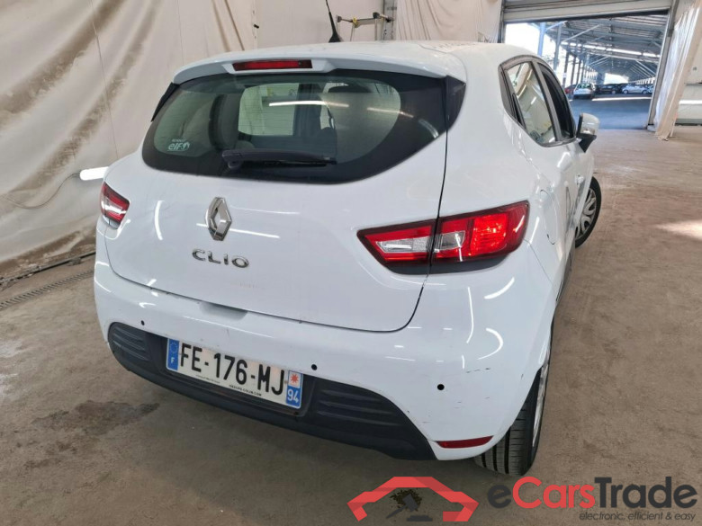 RENAULT Clio Société VU 5p Berline Air Medianav dCi 75 - 18 #3
