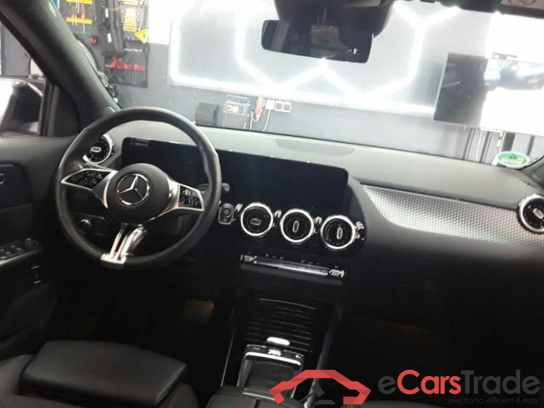 Mercedes-Benz GLA (BM 247)(02.2020->) DE - SUV5 GLA 200 d EU6e, Progressive, (Facelift) 2024 - 2026 #4