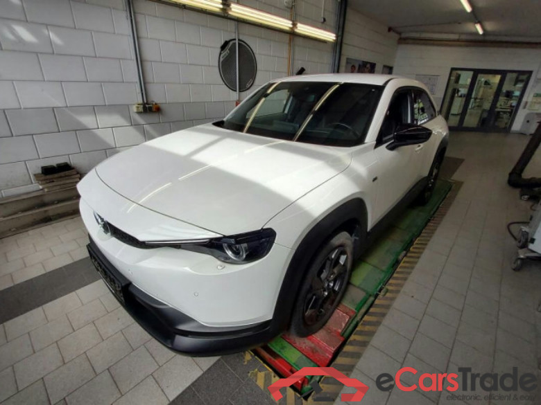 Mazda MX-30 (DR)(05.2020->) DE - SUV5 e-SKYACTIV, Advantage, 2022 - 2025