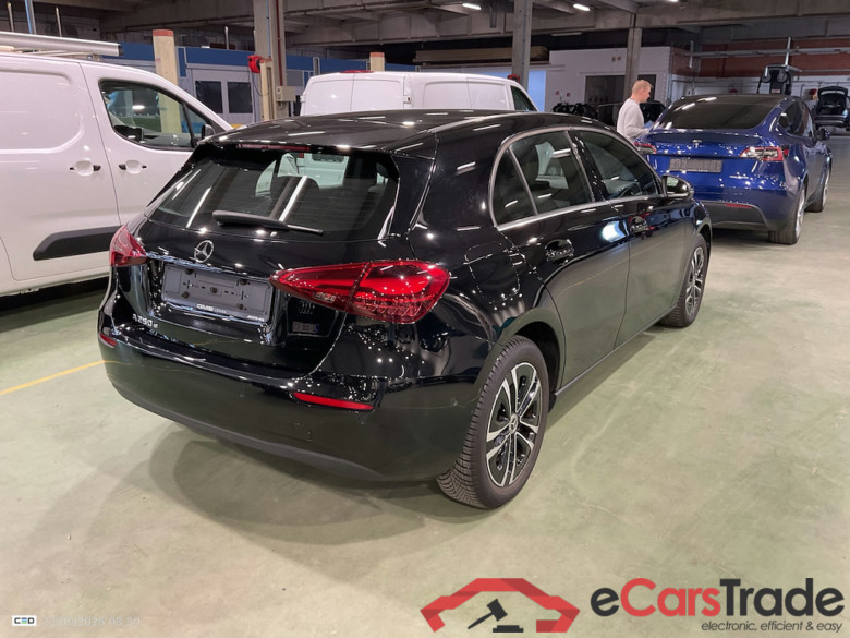 MERCEDES-BENZ A-CLASS 1.3 A 250 E BUSINESS LINE DCT #4