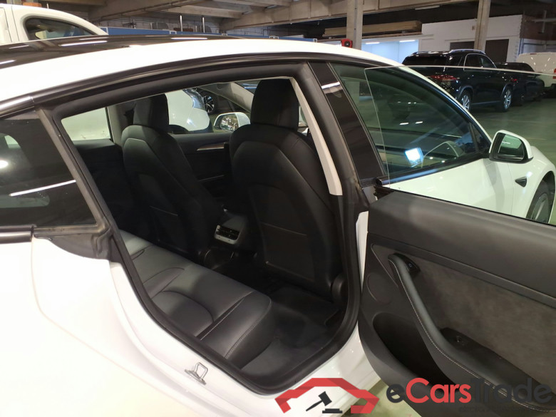 TESLA MODEL 3 BEV STANDARD RWD PLUS AUTO #5