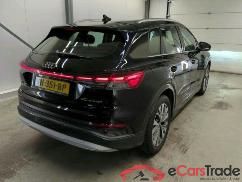 AUDI Q4 e-tron 40 L ed. Adv. 77 kWh #2