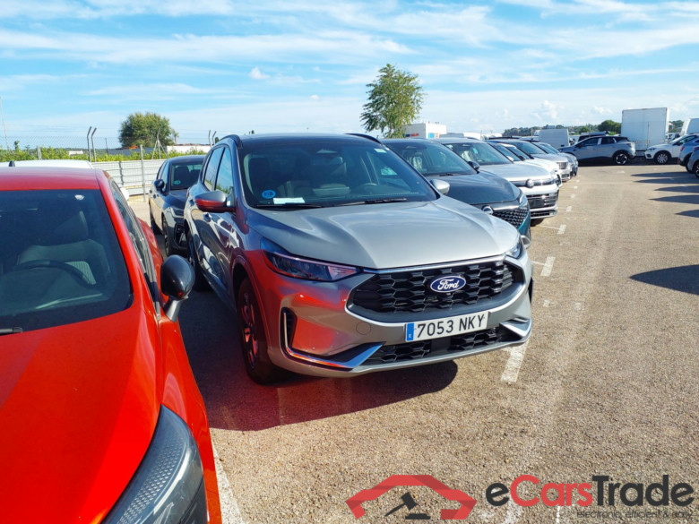 FORD Kuga 2.5 PHEV 243cv WT + Gancho AutomÃ¡tico ST-LINE X(Panorama-Roof + Winterpack)