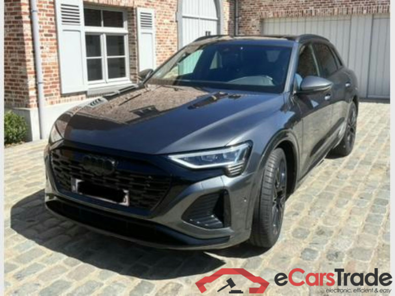 AUDI Q8 e-tron  S line 55 quattro 300,00 kW #1