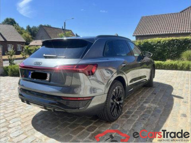 AUDI Q8 e-tron  S line 55 quattro 300,00 kW #5