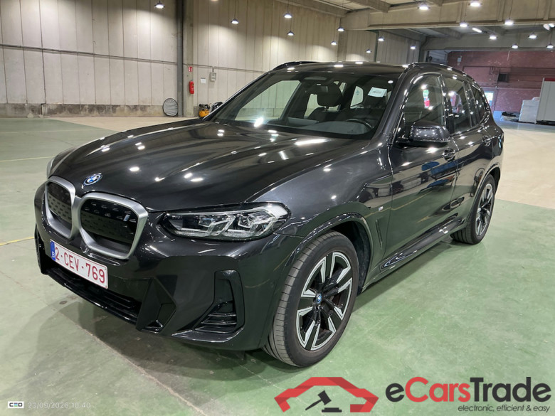 BMW IX3 80KWH AUTO