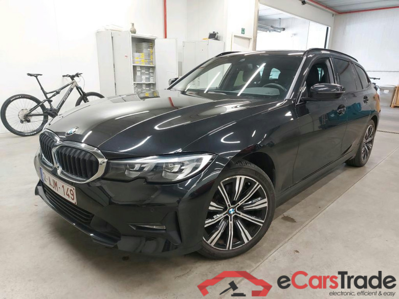 BMW - BMW 3 TOURING 318dA 136PK Business Edition Advantage & Pack Travel & Pack Business & PDC Front & Rear #1
