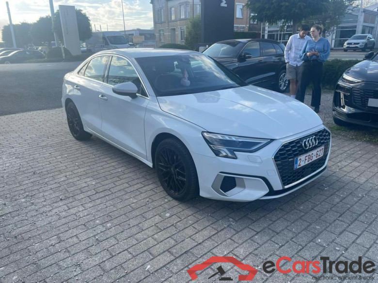 AUDI A3 Sedan 35 TFSI Advanced #2