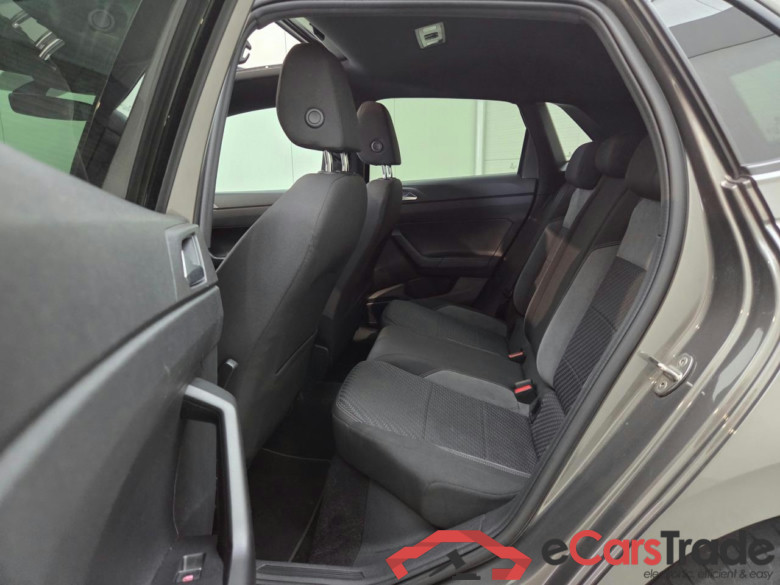 VOLKSWAGEN POLO 1.5 TSI Highline Business R #5